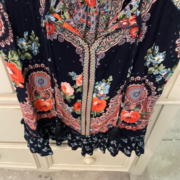 Bila Tops - Bila floral sleeves tank